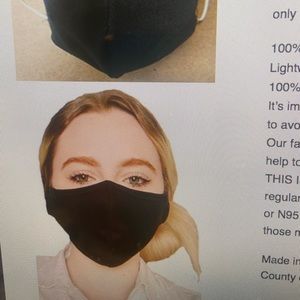 Black masks 2 Pc pak